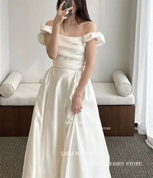 Простое Корейское свадебное платье LISM из мягкого атласа с открытыми плечами, свадебное платье трапециевидной формы без рукавов длиной до пола, сшитое на заказ Изображение